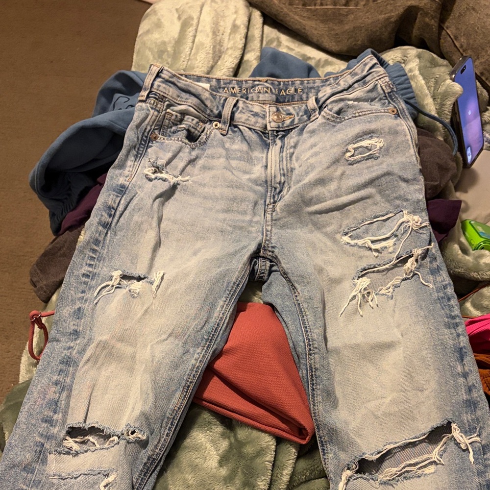 American Eagle Outfitters Light Blue Ripped Jeans